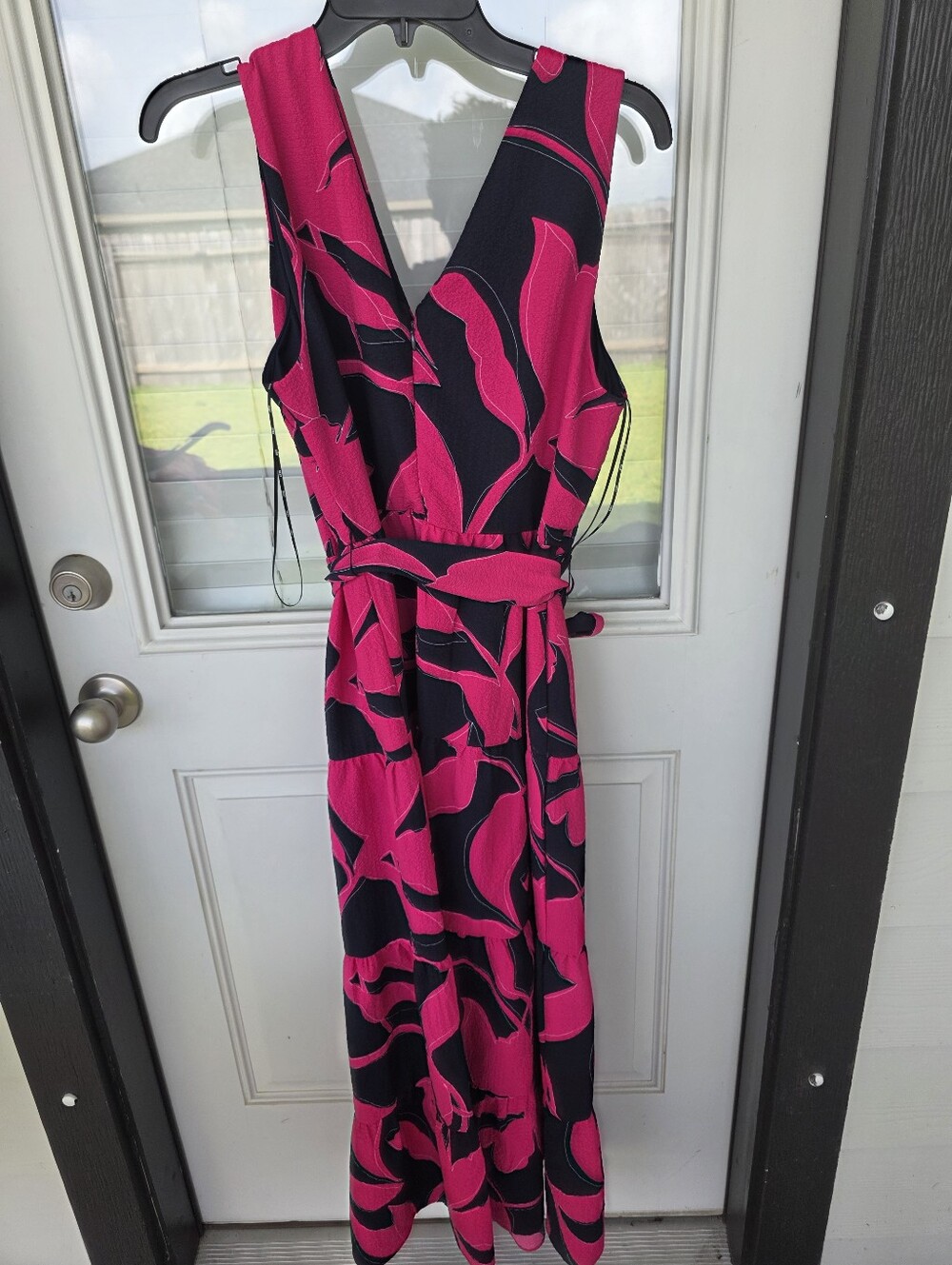 NWT DKNY $134 Pink Navy Floral Sleeveless Belted Maxi Dress Size 10 Wrap V-Neck - Picture 8 of 10